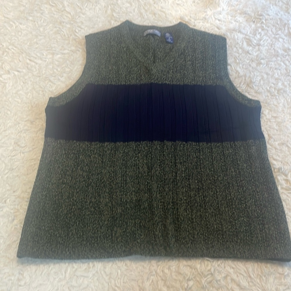 Structure Lambswool Medium V-Neck Sweater Vest